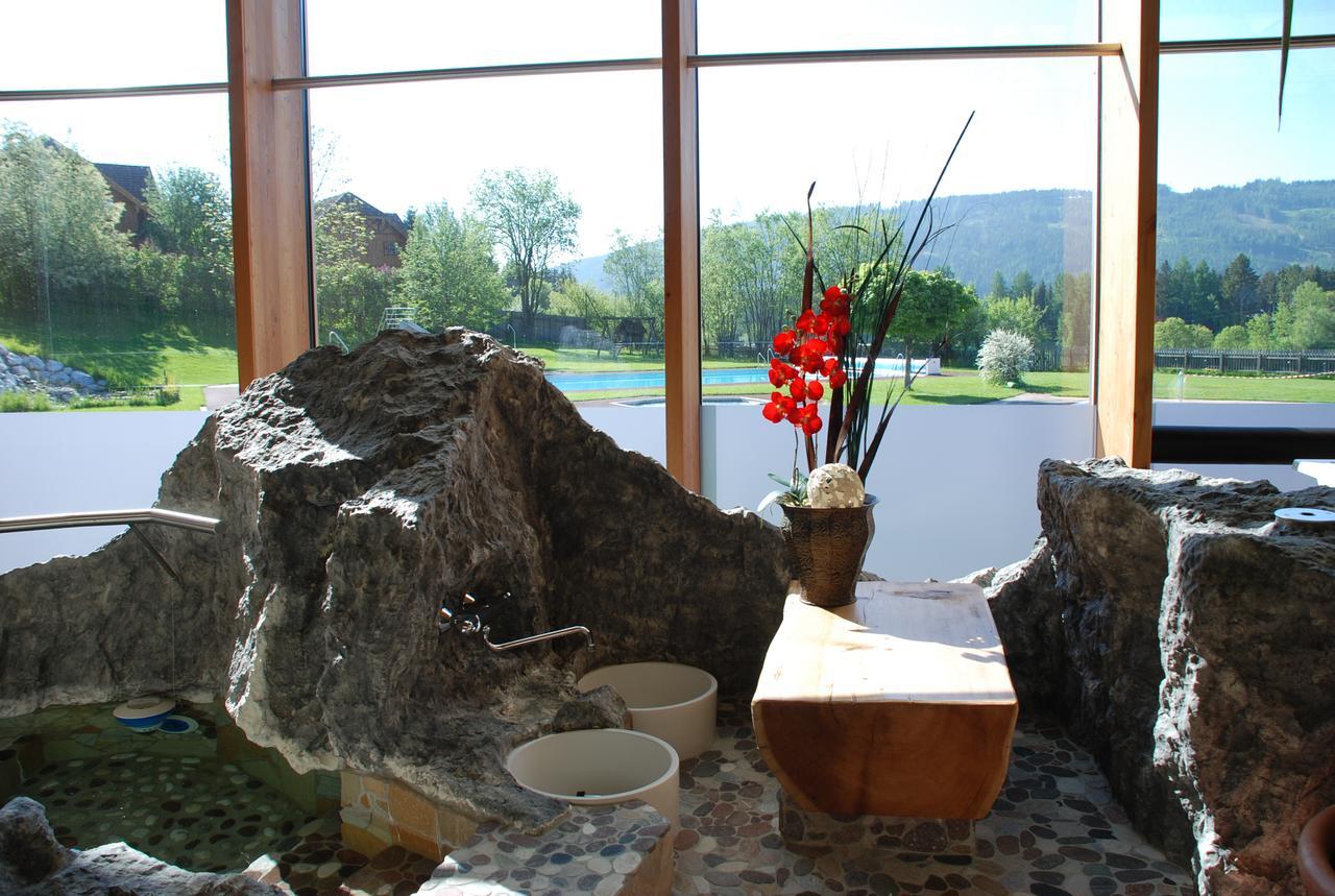 Haus Dorfer Bed and Breakfast Mariapfarr Exteriör bild
