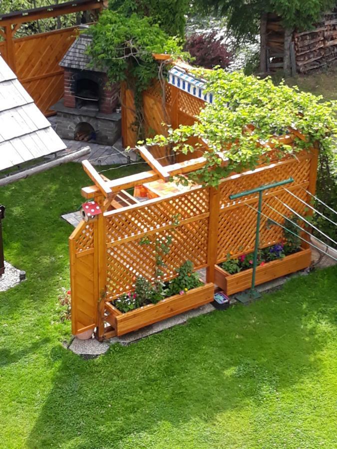 Haus Dorfer Bed and Breakfast Mariapfarr Exteriör bild